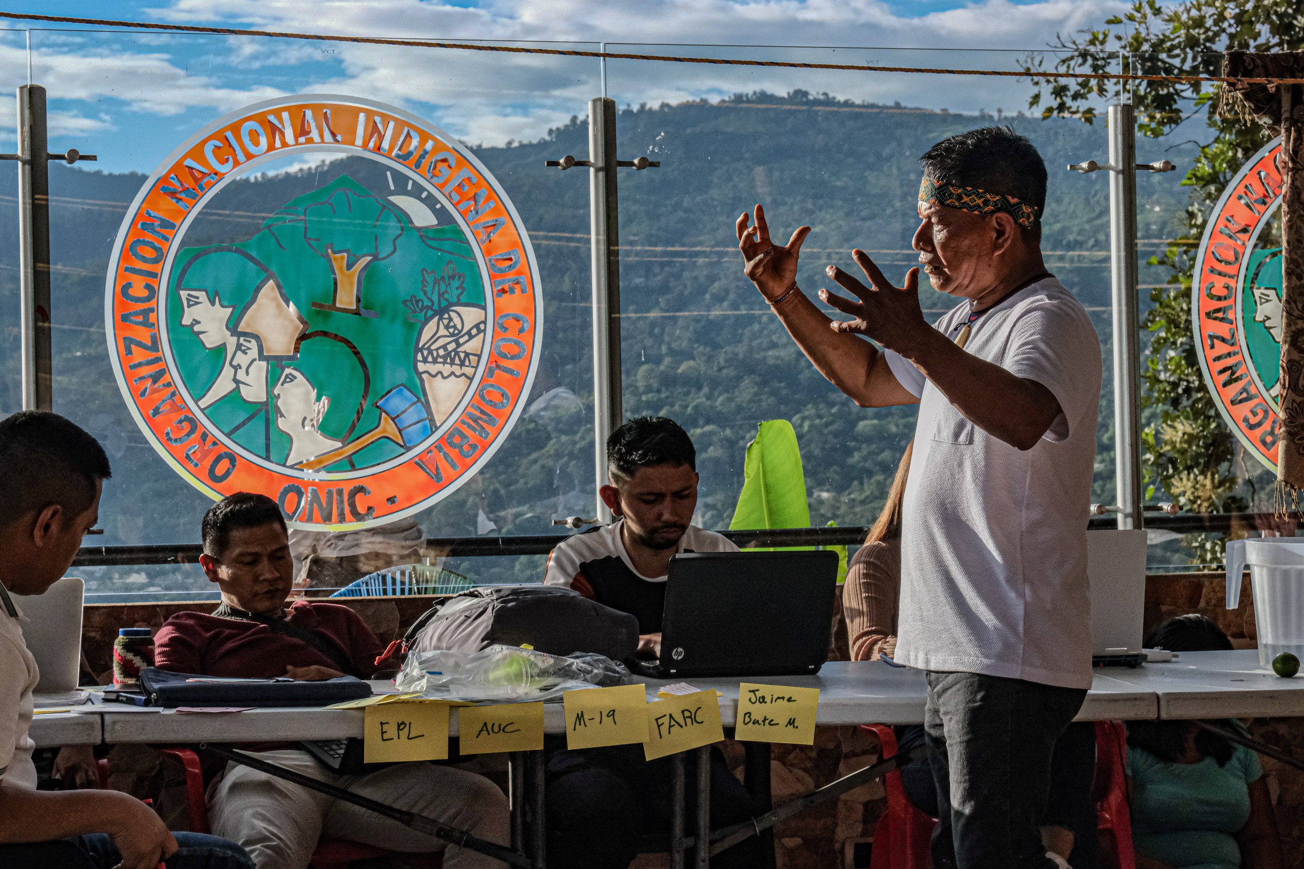 Las autoridades siguen buscando la paz de Colombia